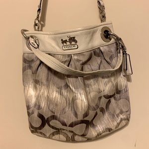 Coach hobo shoulder and crossbody bag